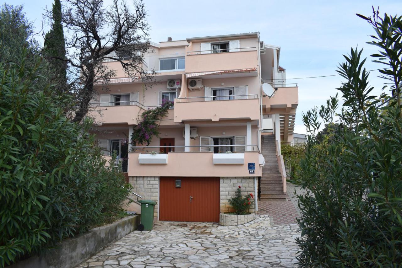 Apartmani Katica Novalja Exterior foto