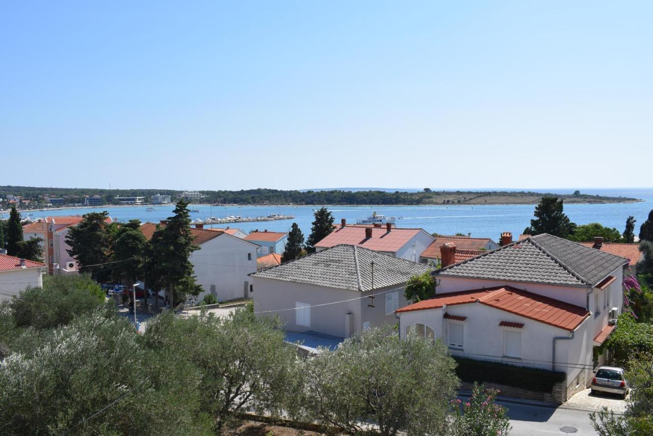 Apartmani Katica Novalja Exterior foto