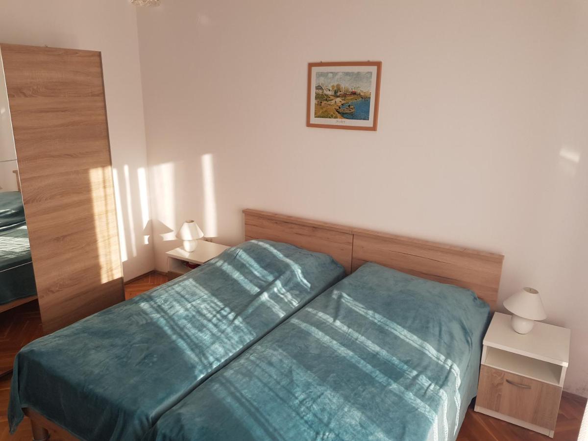 Apartmani Katica Novalja Exterior foto