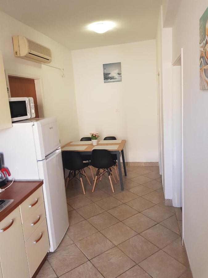 Apartmani Katica Novalja Exterior foto